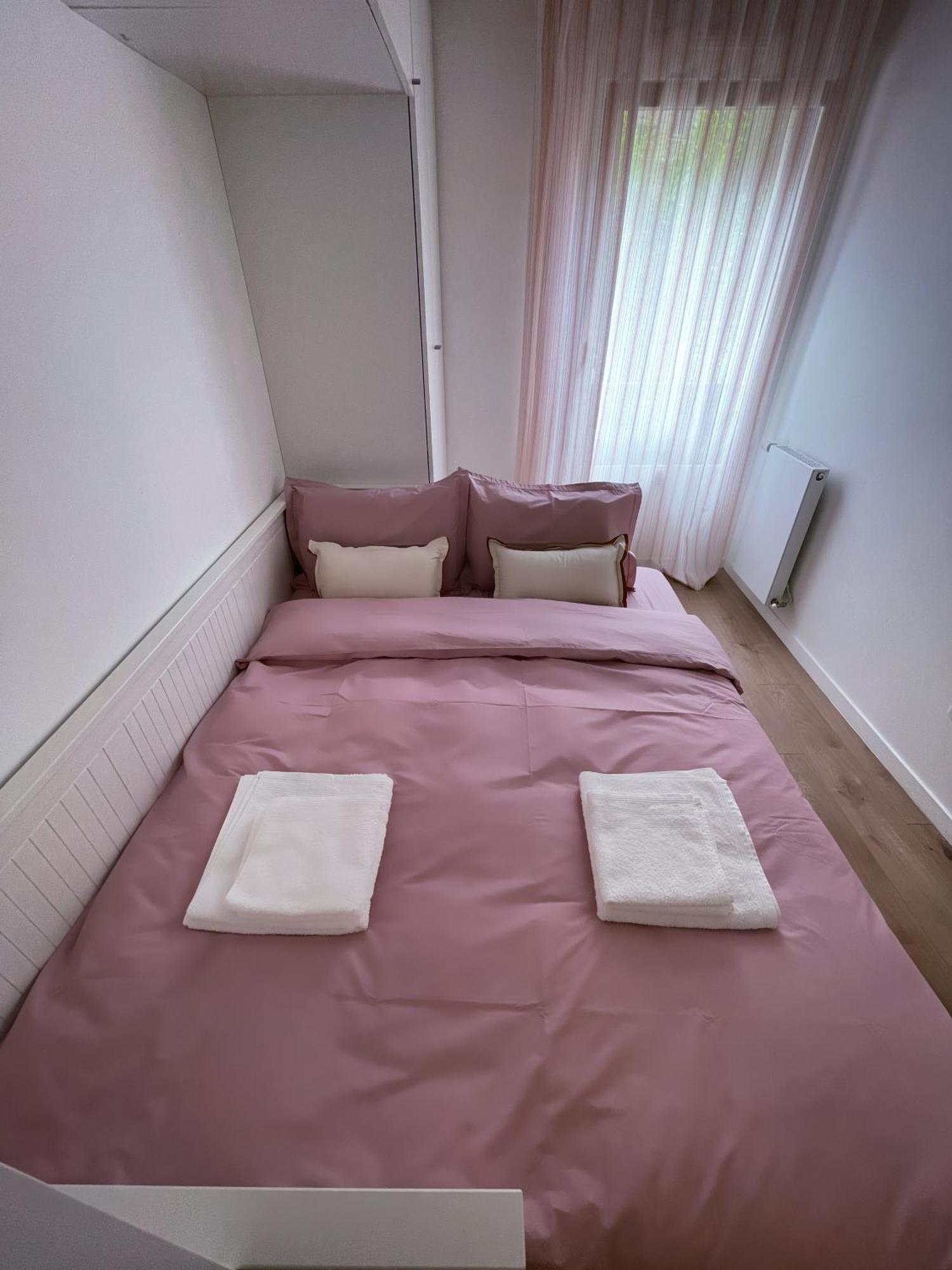 Grand Appartement Клиши Экстерьер фото